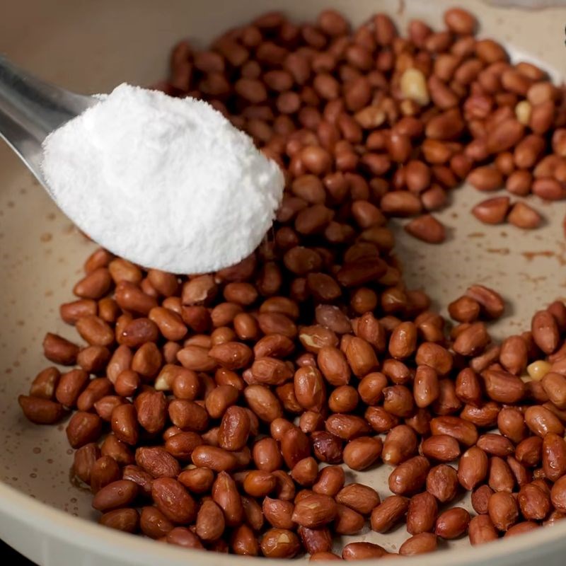 Bước 3 Làm lạc rang mặn ngọt với đường lạc rang mặn ngọt