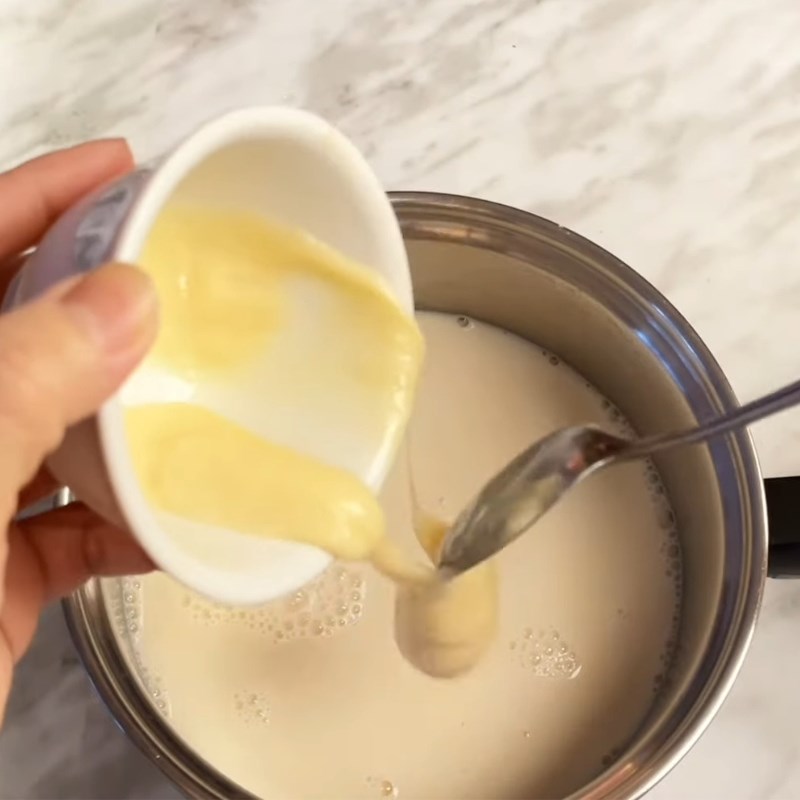 Bước 2 Làm tàu hũ màu lá dứa Tàu hũ Singapore bằng sữa đậu nành