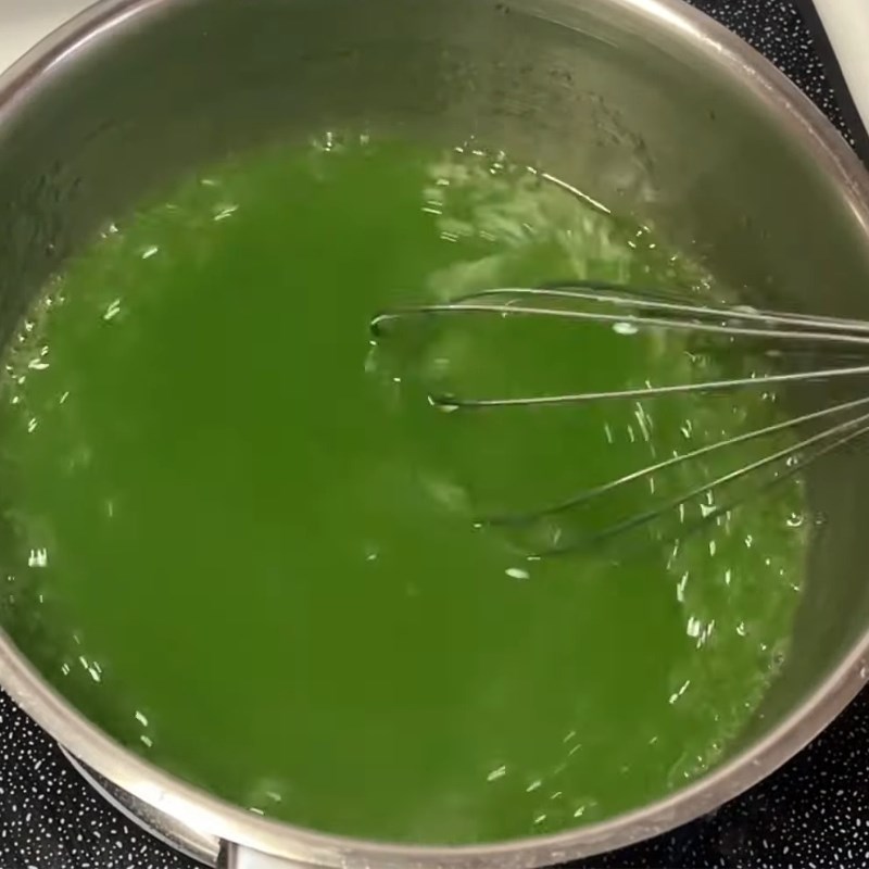 Bước 3 Làm thạch lá dứa ăn kèm Tàu hũ Singapore bằng sữa đậu nành