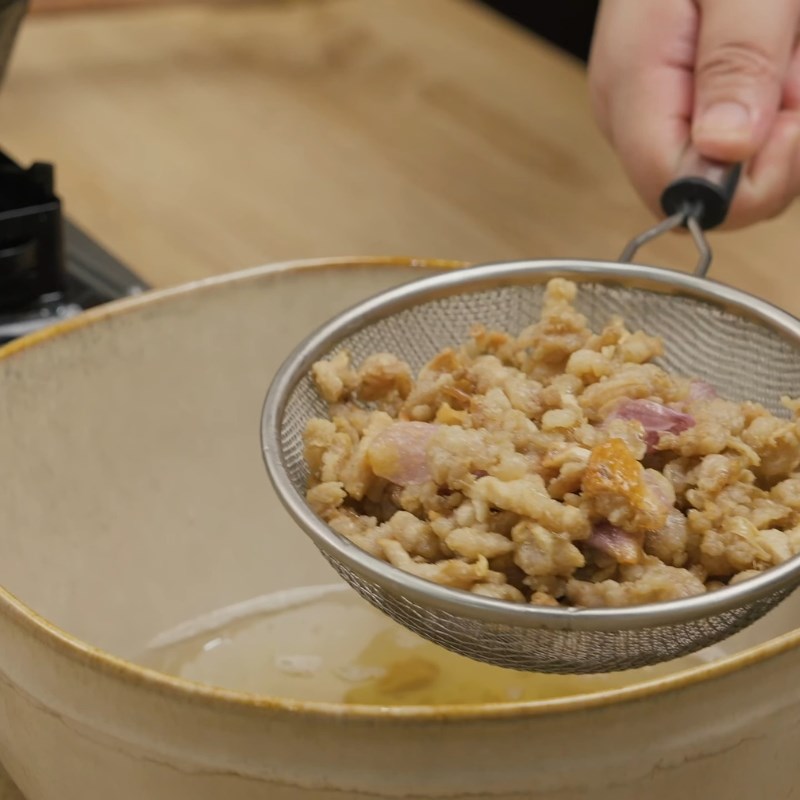 Bước 4 Lọc mỡ nước trong veo Mỡ lợn rán