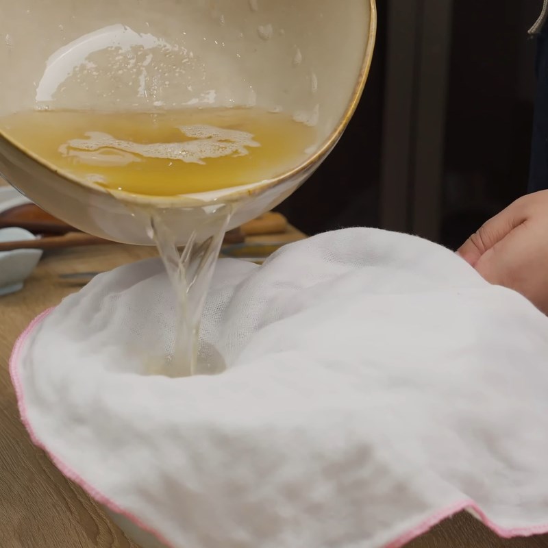 Bước 4 Lọc mỡ nước trong veo Mỡ lợn rán