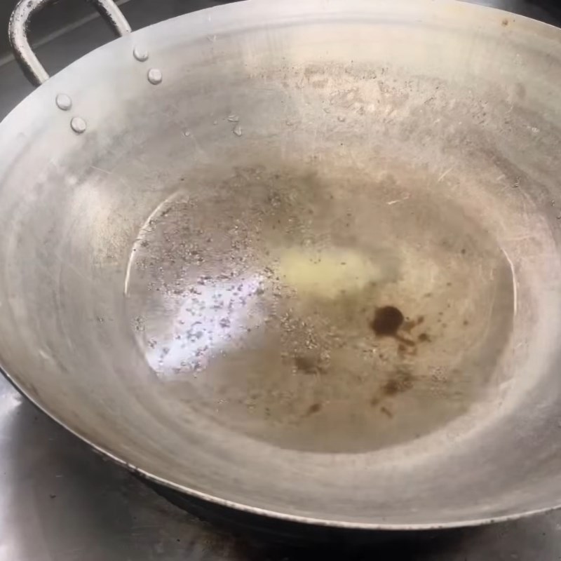 Bước 4 Luộc ốc mít đậm đà với gia vị chuẩn Ốc mít luộc