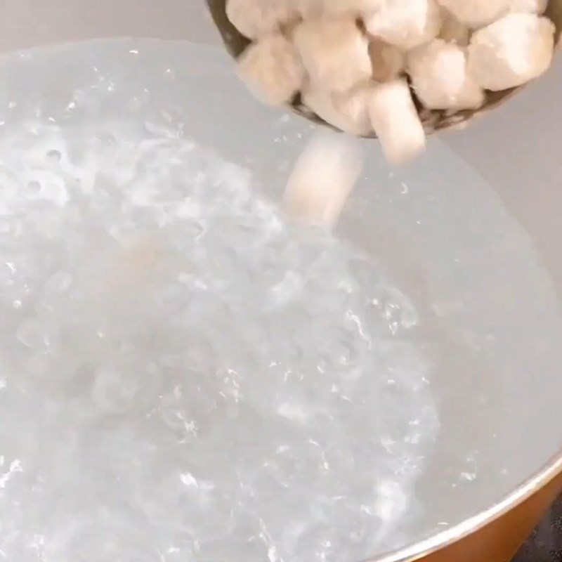 Bước 3 Luộc trân châu trắng dẻo Tàu hũ bằng sữa đậu nành Fami