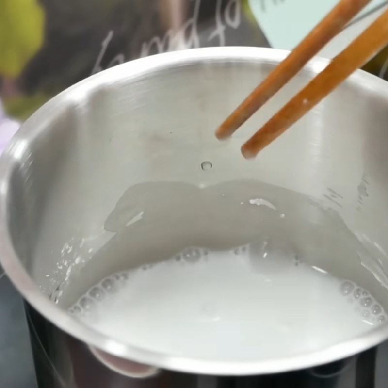 Bước 3 Nấu hỗn hợp bột nếp Kim chi cải thảo muối ăn liền
