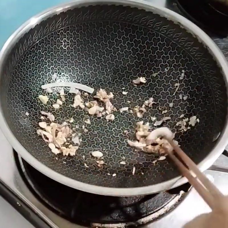 Bước 5 Nấu nước lẩu ngọt thanh Lẩu ngọt thập cẩm