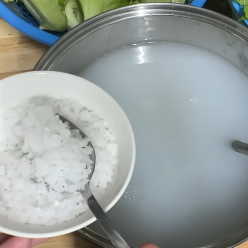 Bước 2 Nấu nước muối dưa chua Dưa cải muối không cần phơi