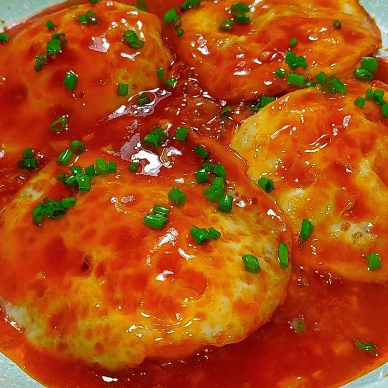 Bước 3 Nấu trứng sốt chua ngọt Trứng sốt chua ngọt