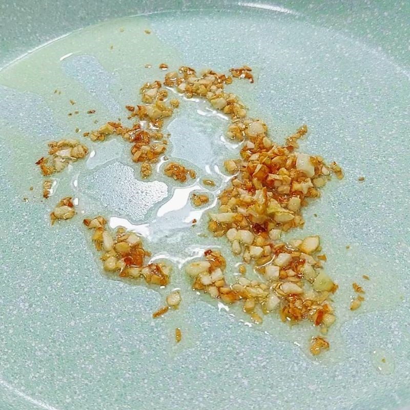 Bước 3 Nấu trứng sốt chua ngọt Trứng sốt chua ngọt