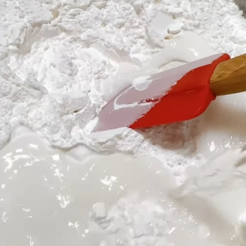 Bước 3 Nhào bột vỏ bánh Bánh dày mặn