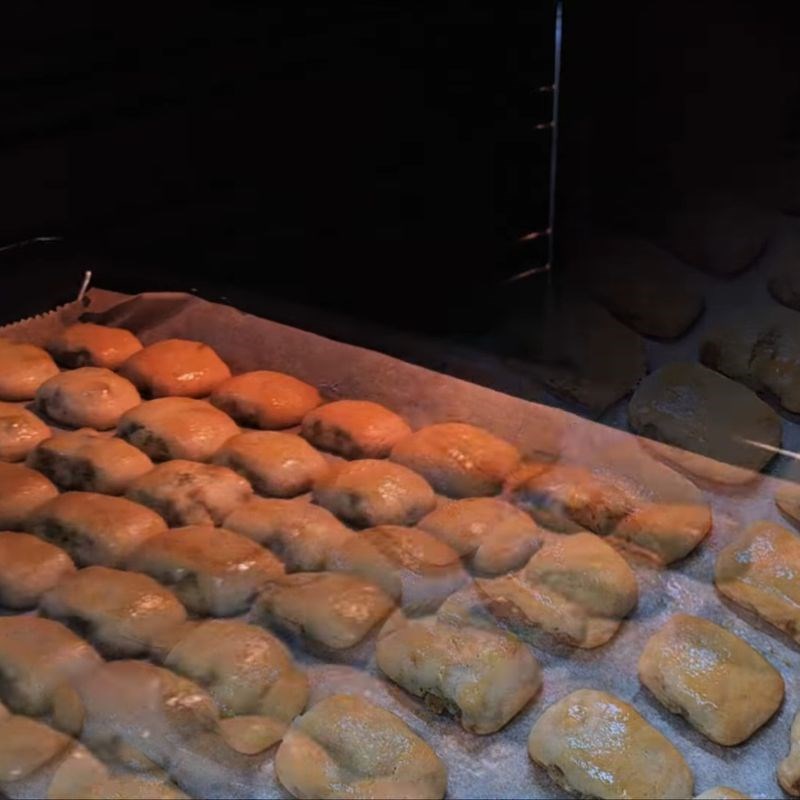 Bước 6 Nướng bánh chả lá chanh lần 1 bánh chả lá chanh