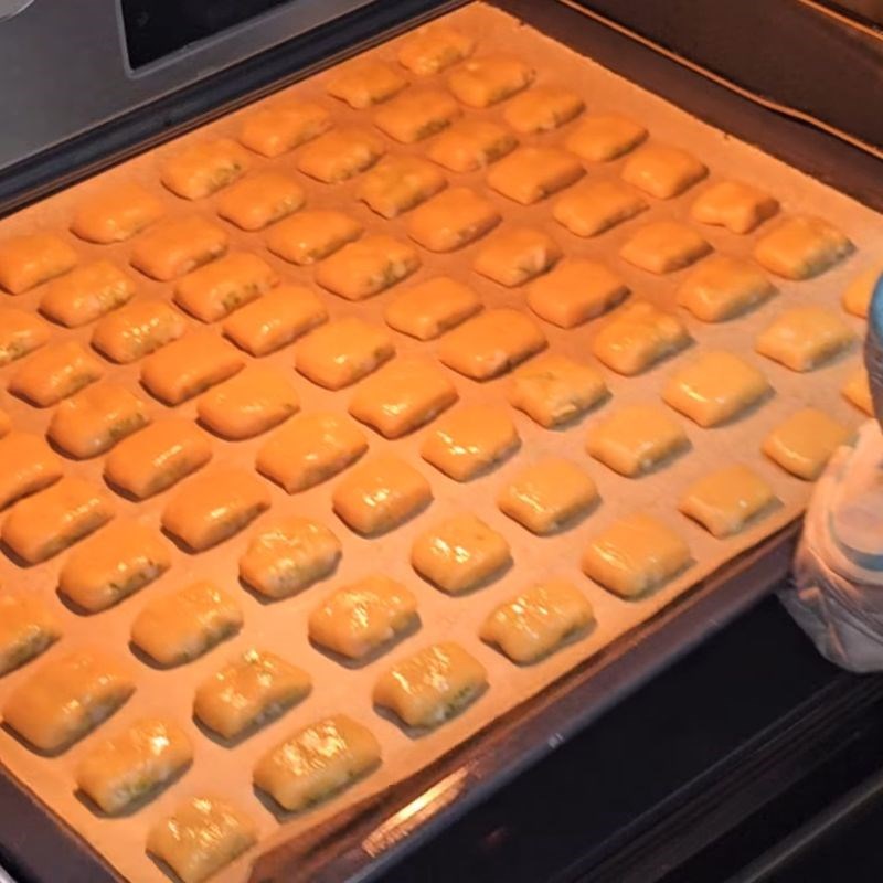 Bước 7 Nướng bánh chả lá chanh lần 2 bánh chả lá chanh