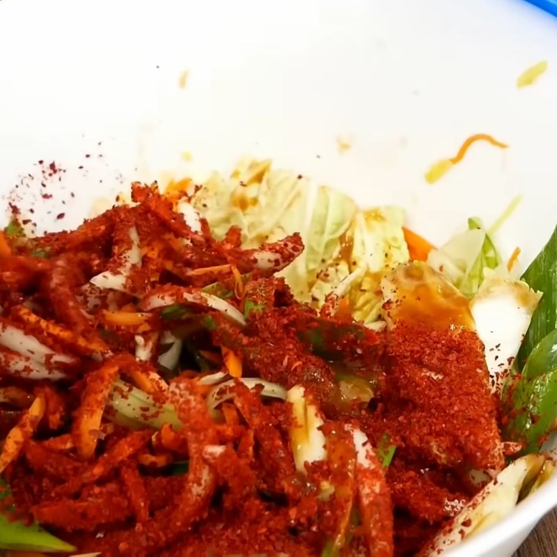 Bước 4 Pha sốt trộn kim chi Kim chi cải thảo muối ăn liền