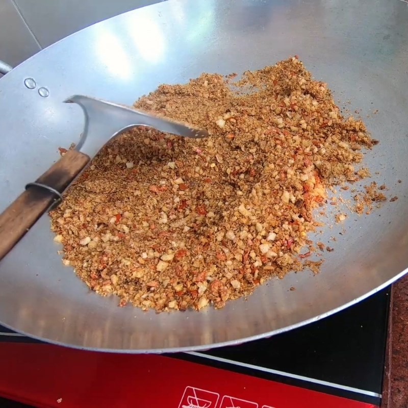 Bước 3 Rang muối Muối chấm xoài