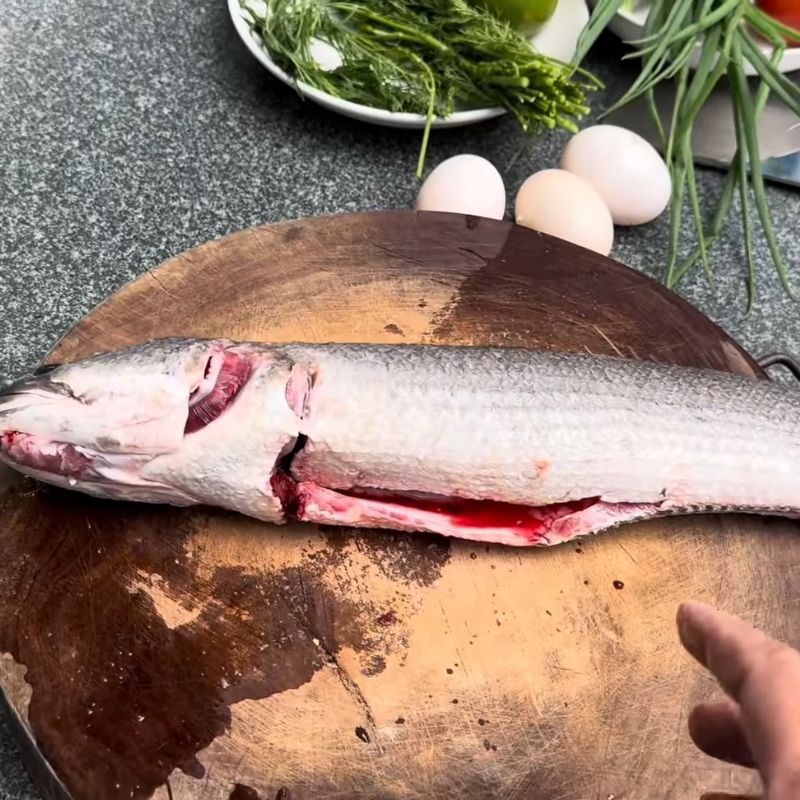 Bước 1 Sơ chế cá lóc và chuẩn bị nguyên liệu Cá nấu ám