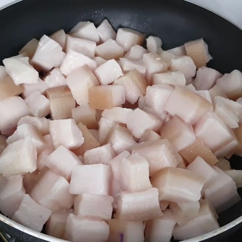 Bước 1 Sơ chế da heo tóp mỡ da giòn