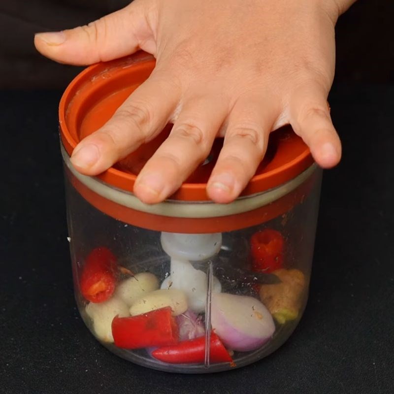 Bước 1 Sơ chế mực và rau củ mực xào ngon giòn