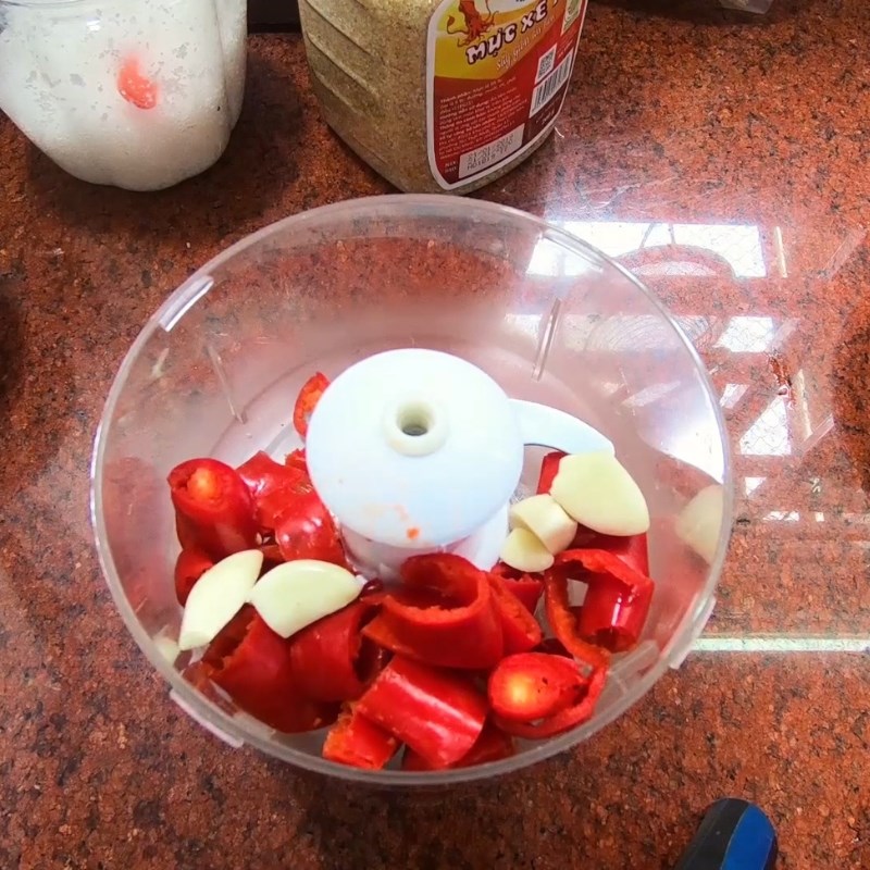 Bước 1 Sơ chế nguyên liệu Muối chấm xoài