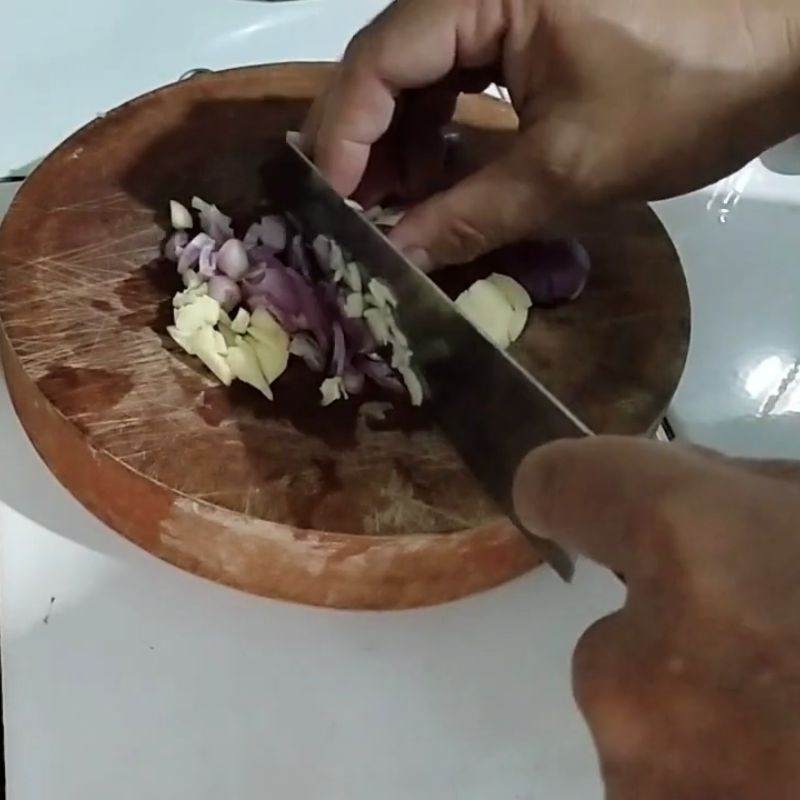 Bước 4 Sơ chế rau ăn lẩu và các nguyên liệu khác Lẩu ngọt thập cẩm