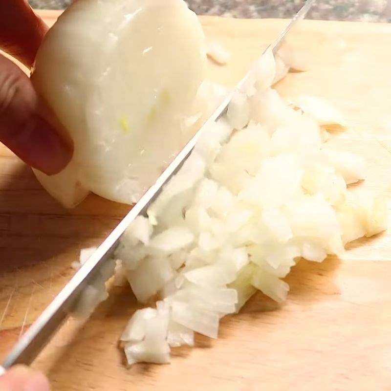 Bước 2 Sơ chế rau củ mì spaghetti