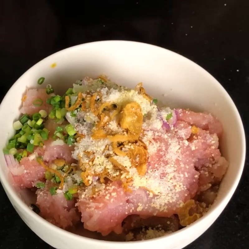 Bước 1 Sơ chế và trộn gia vị chả cá thác lác Chả cá thác lác chiên