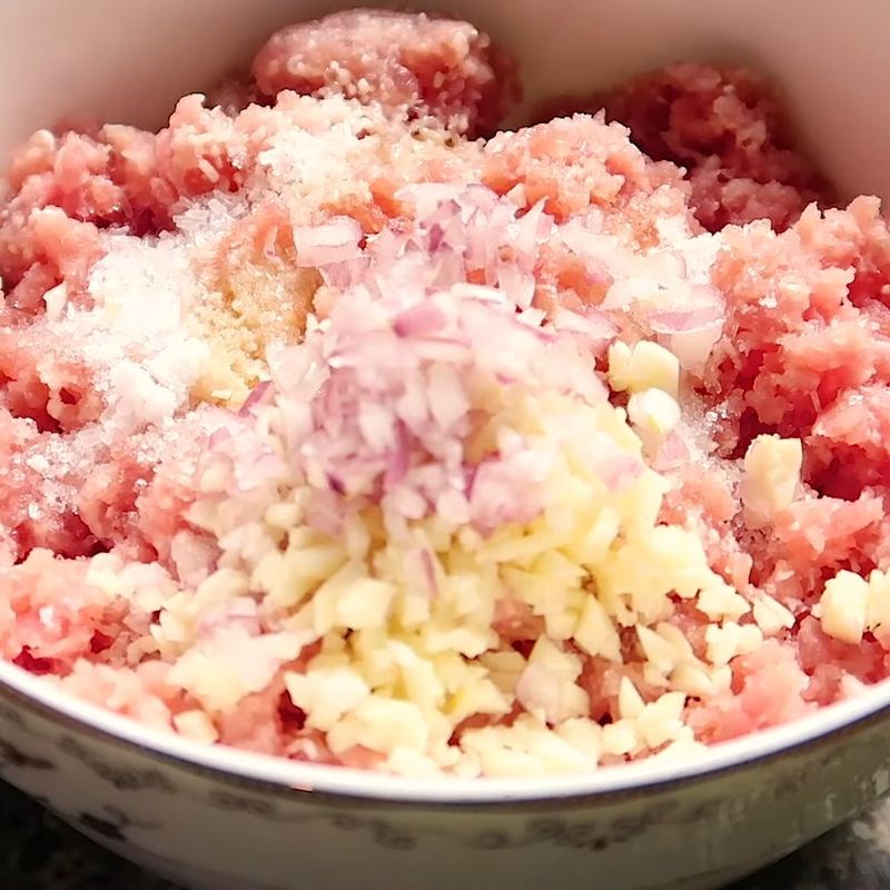 Bước 1 Sơ chế và ướp thịt bằm mì spaghetti