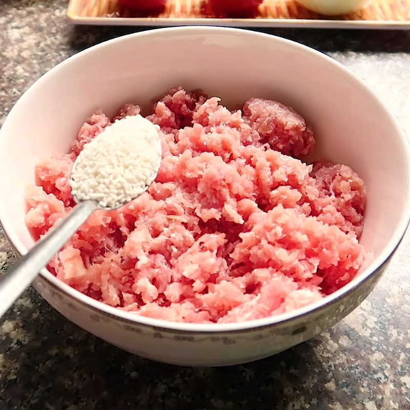 Bước 1 Sơ chế và ướp thịt bằm mì spaghetti