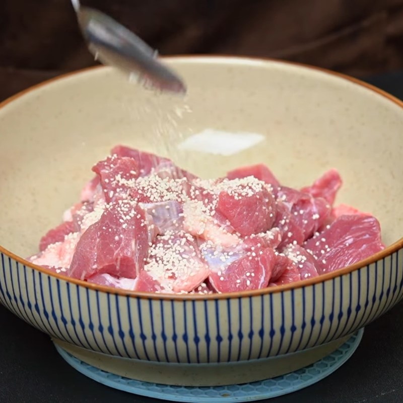 Bước 1 Sơ chế và ướp thịt heo Thịt nguội