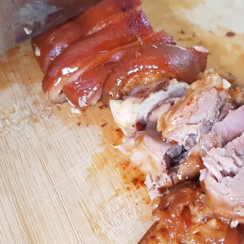 Bước 5 Thành phẩm Giò heo phá lấu