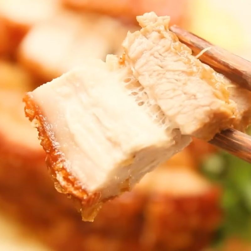 Bước 8 Thành phẩm thịt heo quay tại nhà