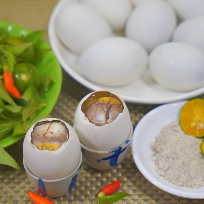 Bước 3 Thành phẩm trứng vịt lộn luộc