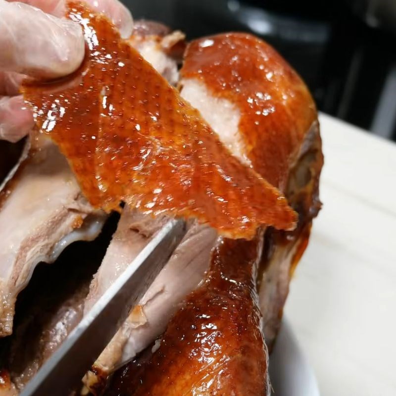 Bước 9 Thành phẩm vịt quay da giòn