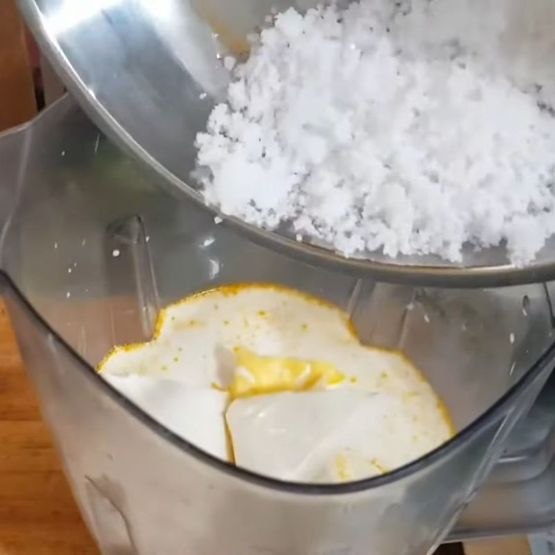 Bước 3 Thêm gia vị và xay mịn sốt sốt trứng muối hoàng kim