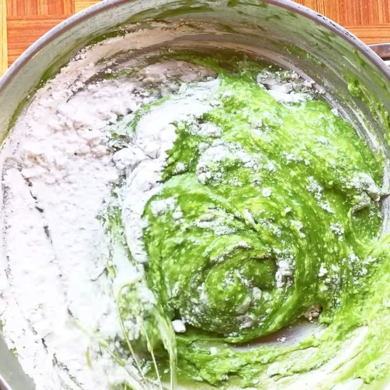 Bước 4 Trộn bột năng và hoàn thiện bột bánh Bánh lọt lá dứa