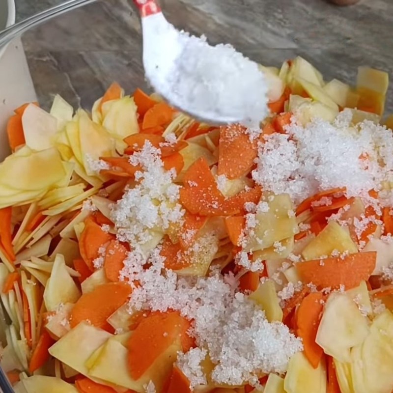 Bước 2 Trộn dưa góp chua ngọt Dưa góp đu đủ