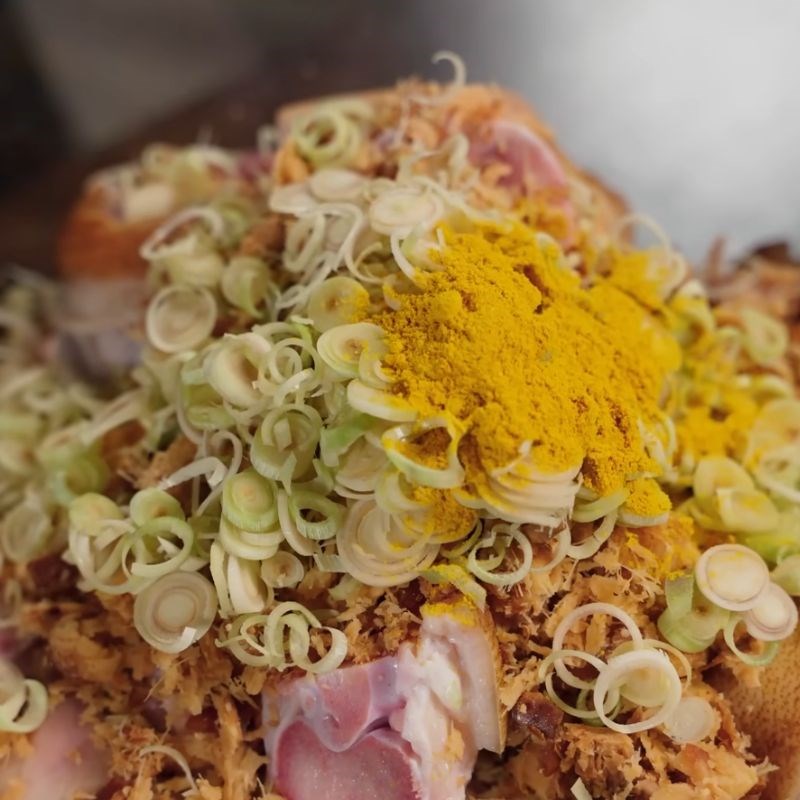 Bước 3 Ướp gia vị đậm đà cho món giả cầy Chân giò giả cầy không cần mẻ