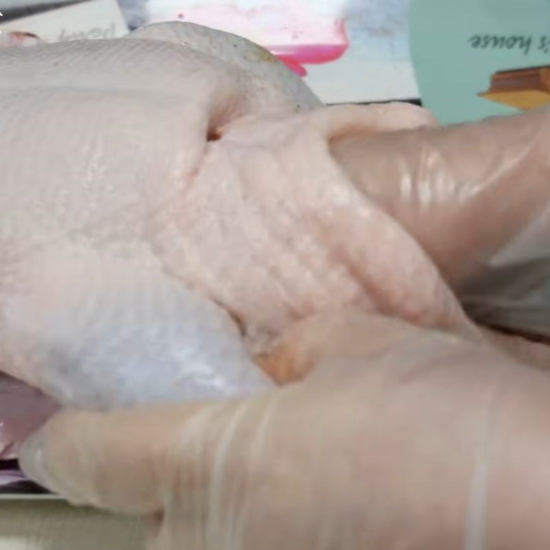 Bước 2 Ướp gia vị khô cho vịt quay vịt quay da giòn