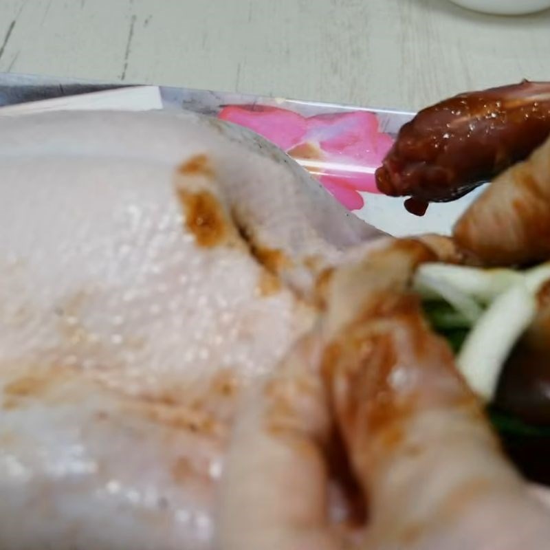 Bước 3 Ướp gia vị ướt và nhồi bụng vịt vịt quay da giòn