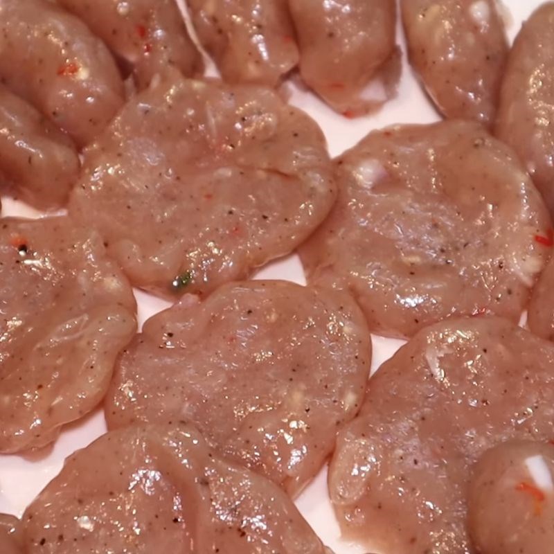 Bước 2 Ướp và viên chả cá Bún chả cá Quy Nhơn