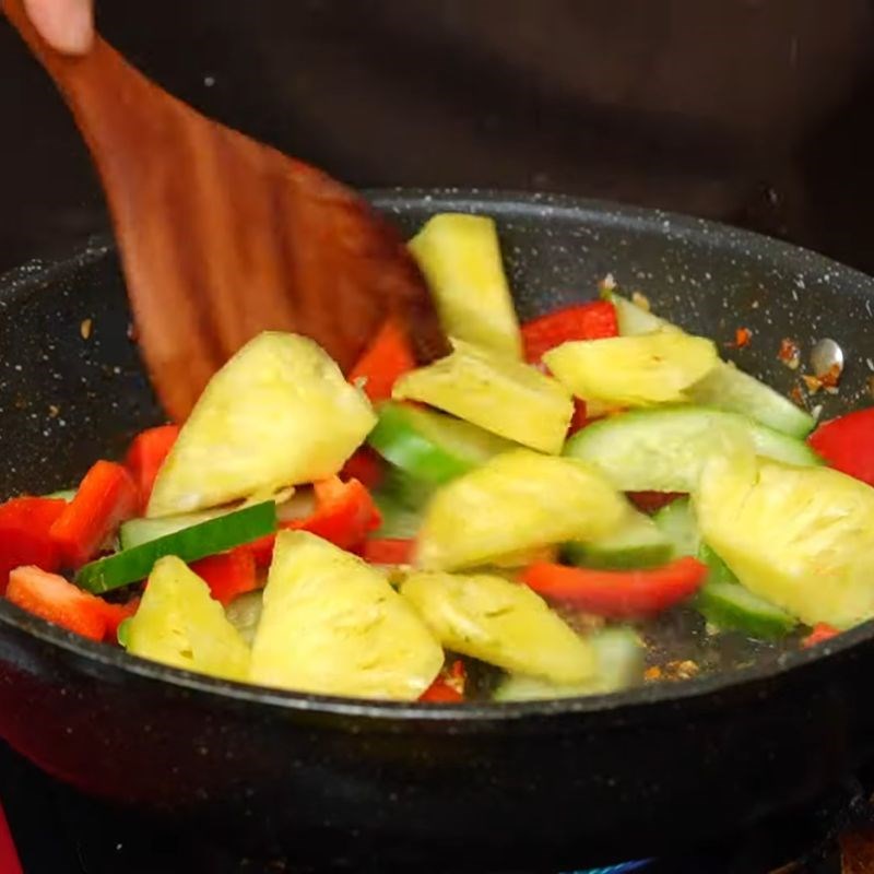 Bước 4 Xào rau củ đậm đà mực xào ngon giòn