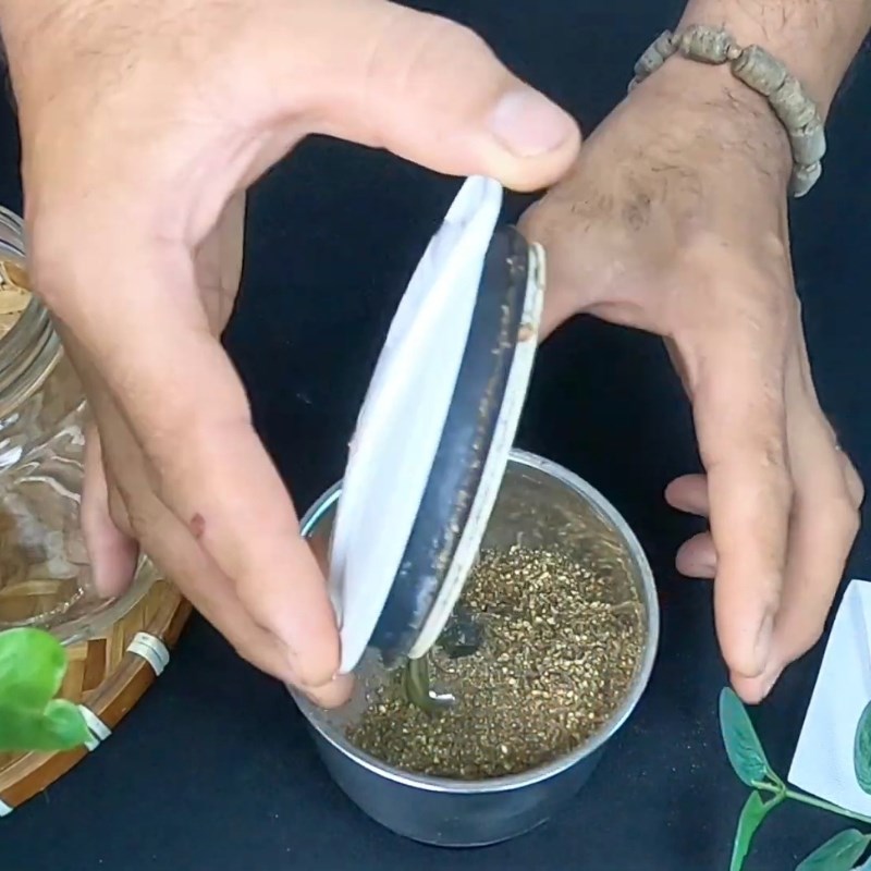 Bước 3 Xay tiêu Muối tiêu ngon