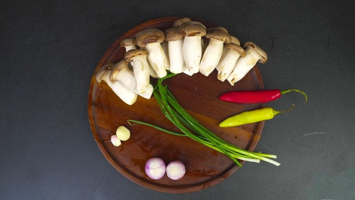Nguyên liệu món ăn cách làm nấm kho nước tương đậm đà, thanh đạm cực kỳ đưa cơm ngay tại nhà