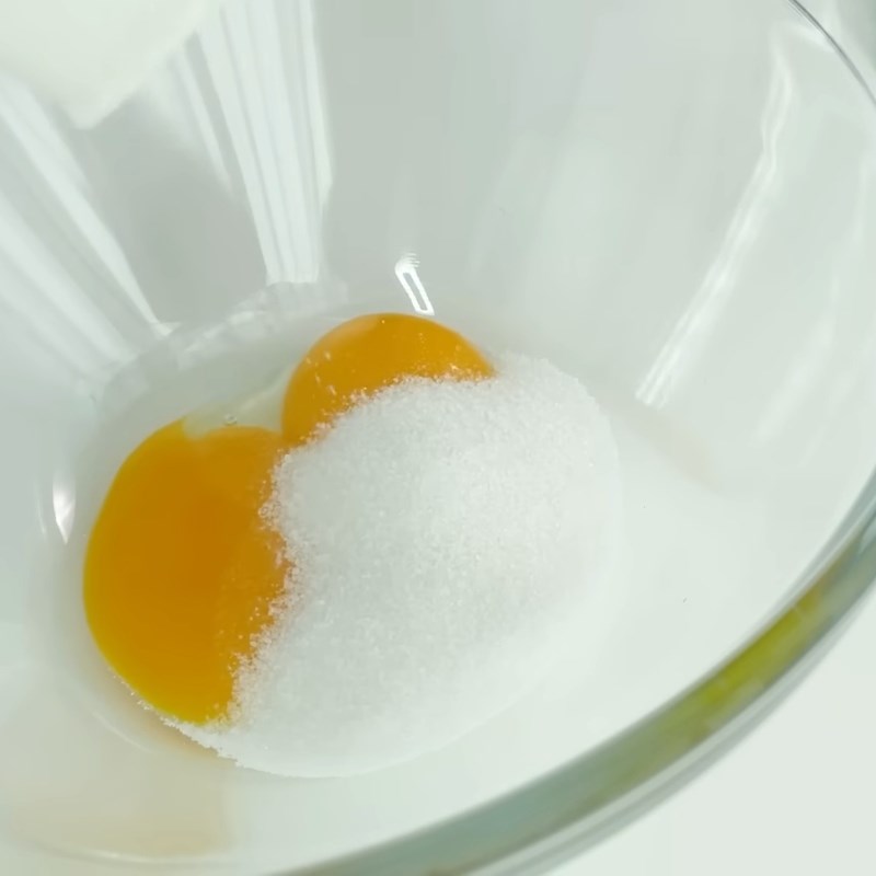 Bước 2 Chuẩn bị hỗn hợp nhân kem Custard Bánh rán Doremon từ bột mì