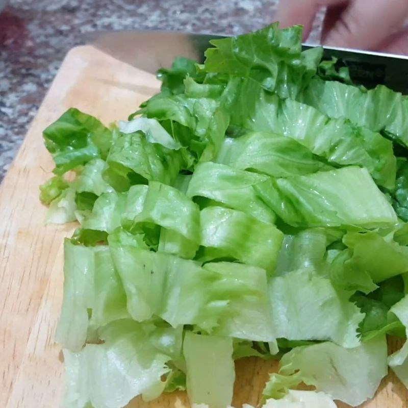 Bước 4 Chuẩn bị lạc rang và các loại rau sống ăn kèm bún bò trộn