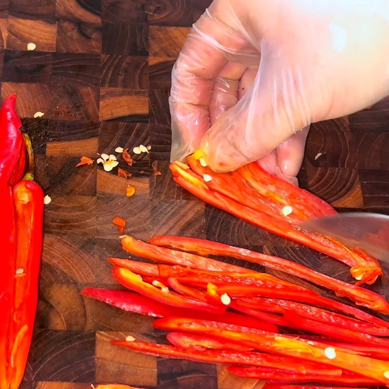 Bước 4 Chuẩn bị tỏi ớt và trộn mắm Mắm tép chua