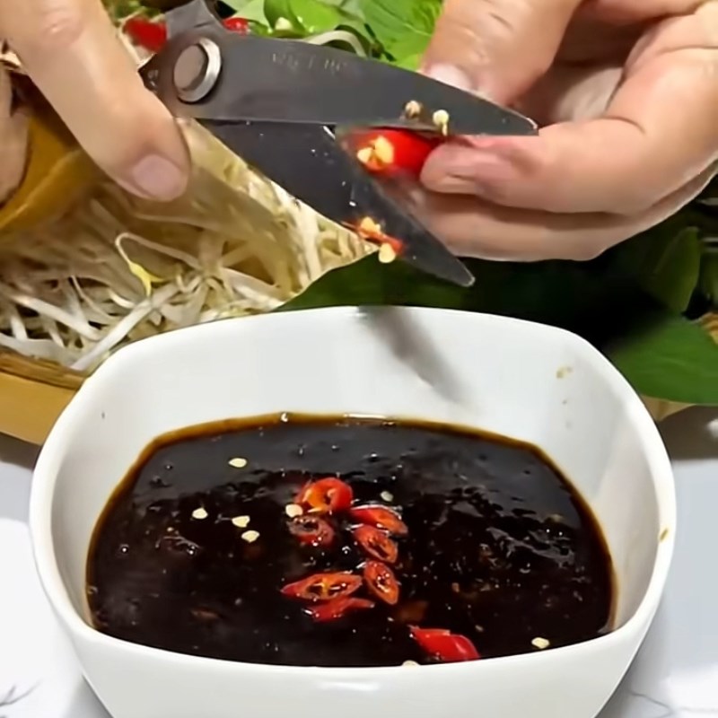 Bước 2 Cô đặc nước sốt và hoàn thiện hương vị Nước tương tiêu của Jun Phạm