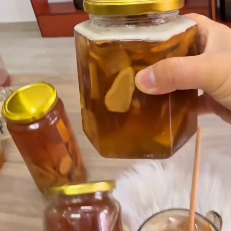 Bước 3 Hướng dẫn bảo quản và cách uống nghệ đen với mật ong Nghệ đen ngâm mật ong