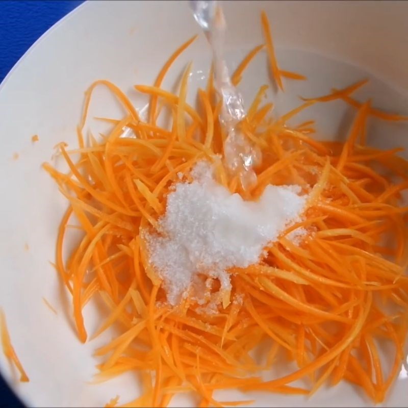 Bước 3 Làm đồ chua cà rốt giòn ngon cơm âm phủ
