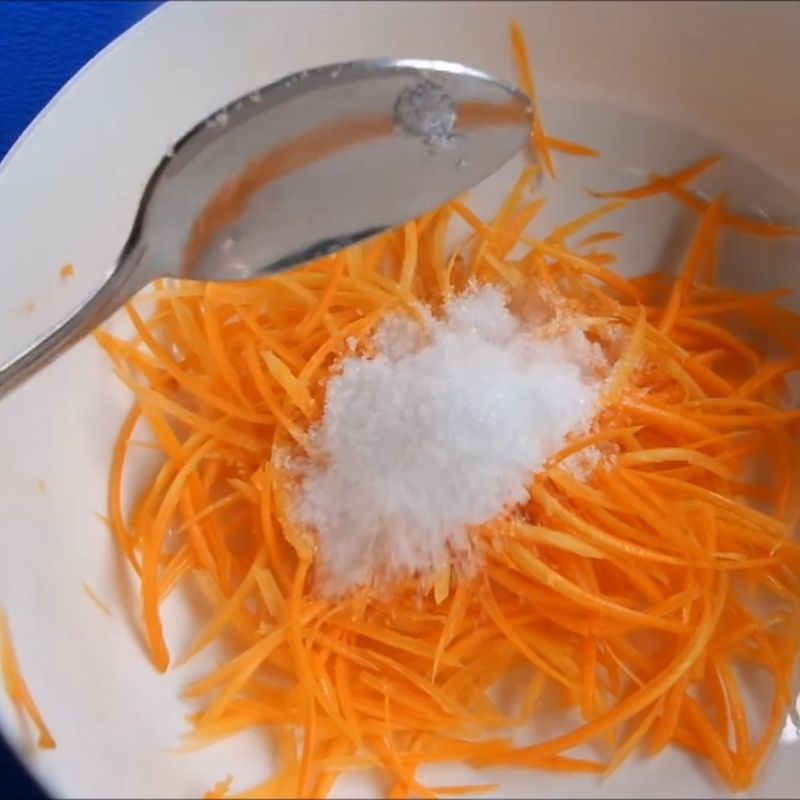 Bước 3 Làm đồ chua cà rốt giòn ngon cơm âm phủ