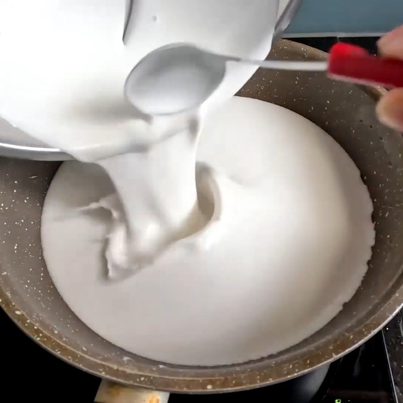 Bước 2 Lấy trùng bột bánh Bánh đúc nước cốt dừa