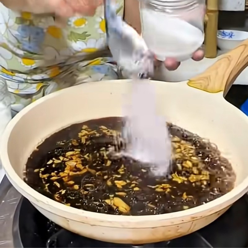 Bước 1 Nấu hỗn hợp nước tương tiêu đậm đà Nước tương tiêu của Jun Phạm